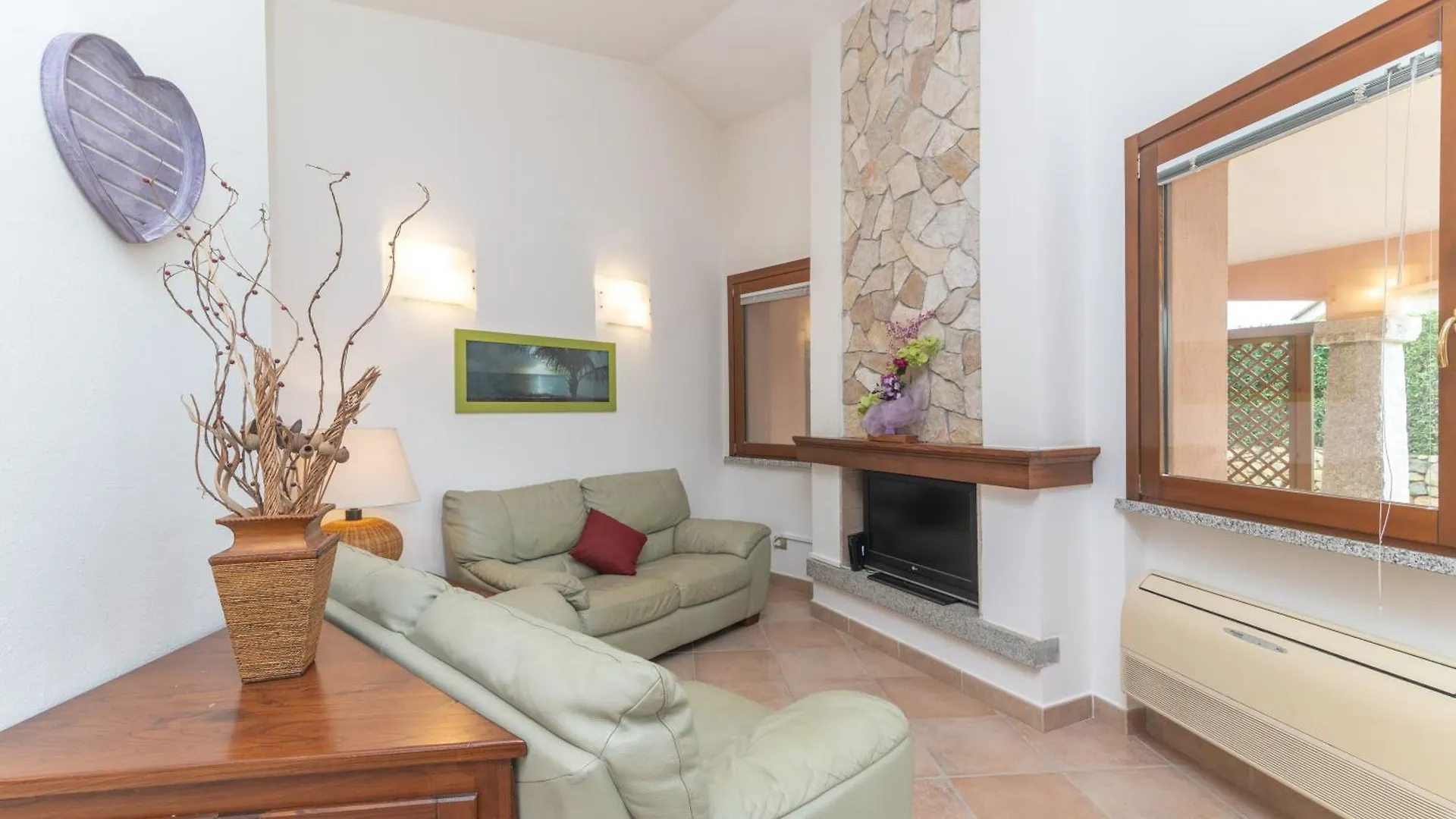 Ville Del Rei Sole Aparthotel Monte Nai 0*,  İtalya